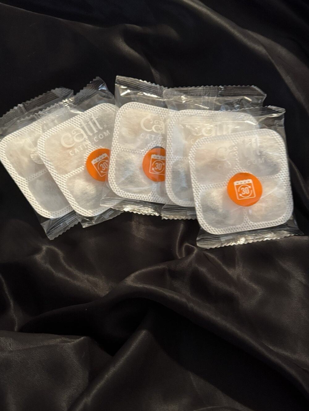 New 5 Pack Catit PIXI Drinking Fountain Replacement Filters for Water